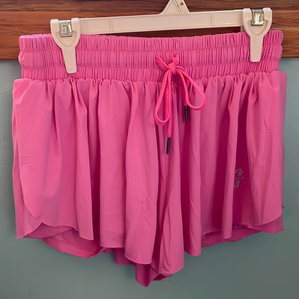 Luogongzi butterfly shorts (has built in shorts)